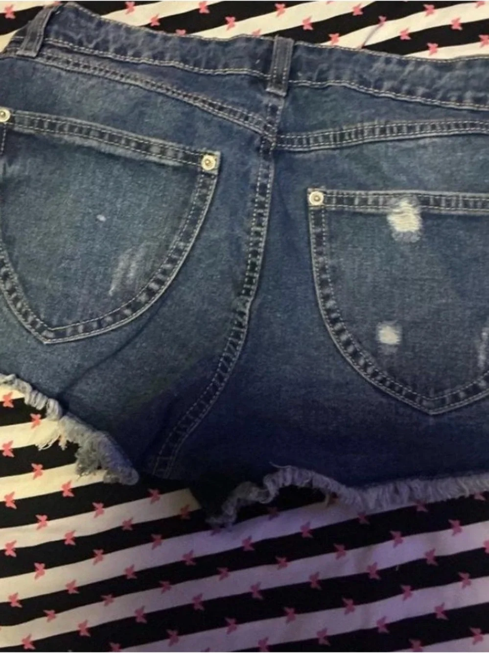 dark wash jean shorts size 3
